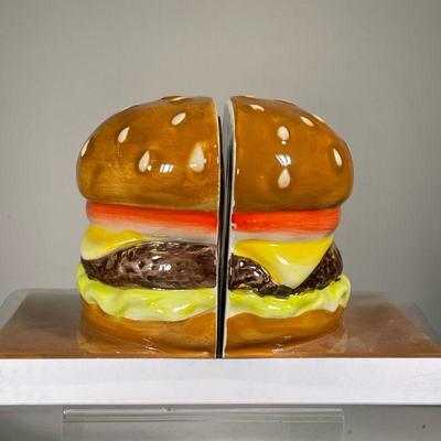 CHEESEBURGER BOOKENDS | Porcelain cheeseburger form book ends