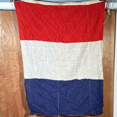 (1PC) VINTAGE NAUTICAL SIGNAL FLAG T OR TANGO | Vintage Nautical SIGNAL FLAG "T" OR "TANGO"