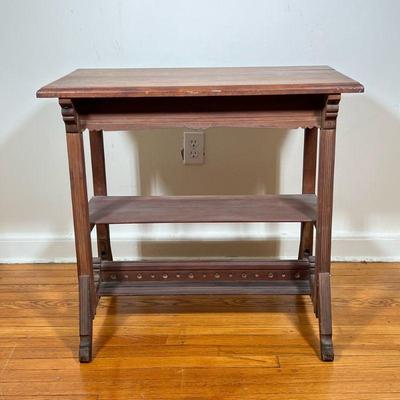 EASTLAKE SIDE TABLE | l. 30 x w. 18 x h. 28.5 in
