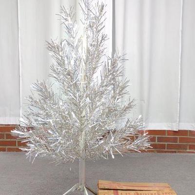 Vtg Evergleam 4ft Aluminum Christmas Tree