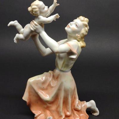 Hutschenreuther German Porcelain Mother & Child