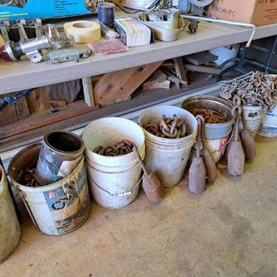 Buckets of Chain and Weights