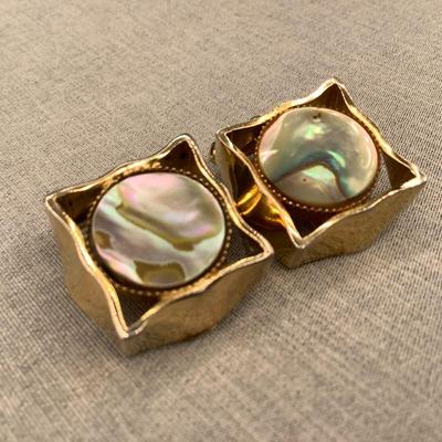 Destino Cufflinks With Abalone Center 