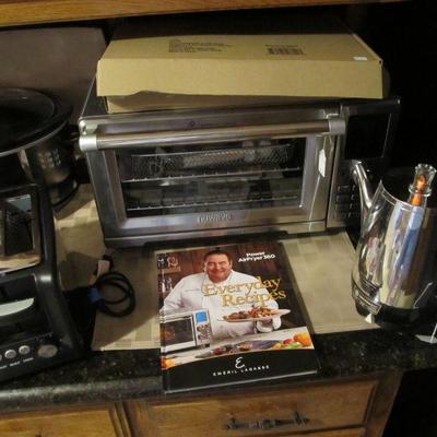 Pristine appliances!