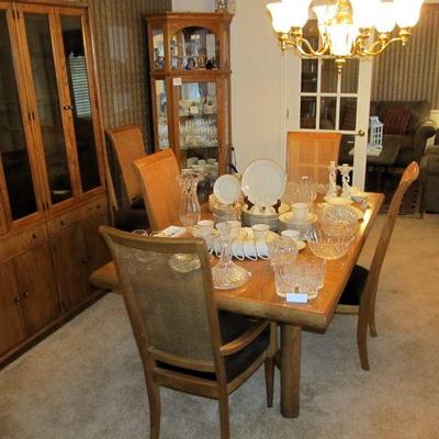 Mid-century STANLEY dining set w/ 8 chairs + 1 extension