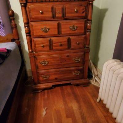 Bedroom chest for sale