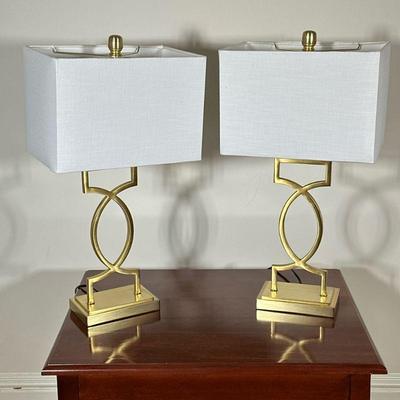 (2PC) PAIR BRASS LAMPS | Pair of brass lamps with hourglass style stem and rectangular base