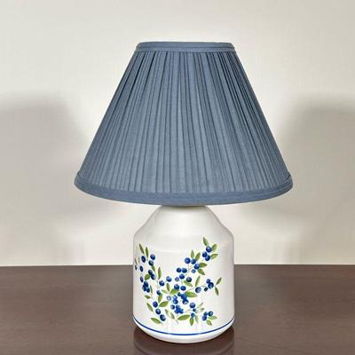 PAINTED CERAMIC LAMP | Small ceramic lamp decorated with painted blueberry branches and blue shade