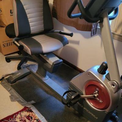 Recumbent bike with many options/features!