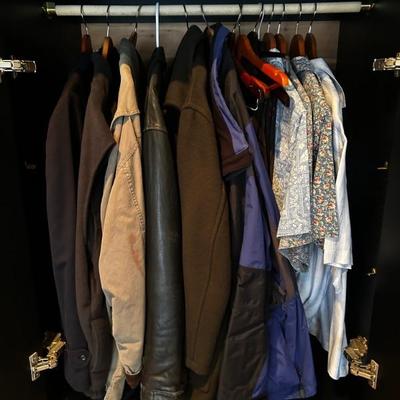 Menâ€™s clothing mostly L and XL