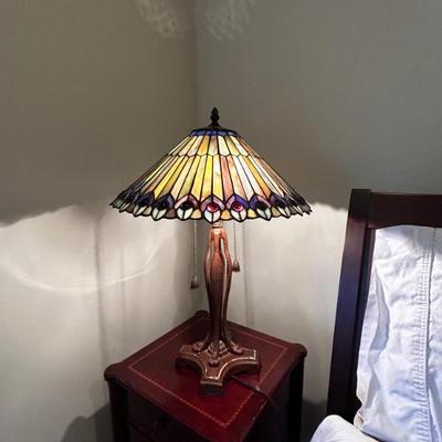 Art deco Tiffany-Style lamp replica 