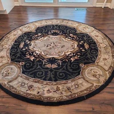 Round rug