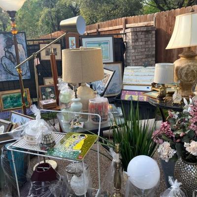 Estate sale photo