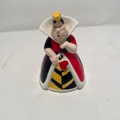 Vtg Disney Queen of Hearts figurine -$30