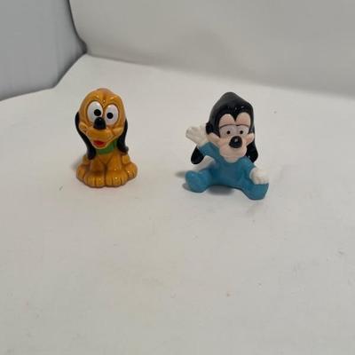 Disney baby Pluto & Goofy figurine