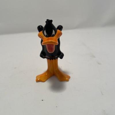 Vtg Disney Daffy Duck figurine -$10