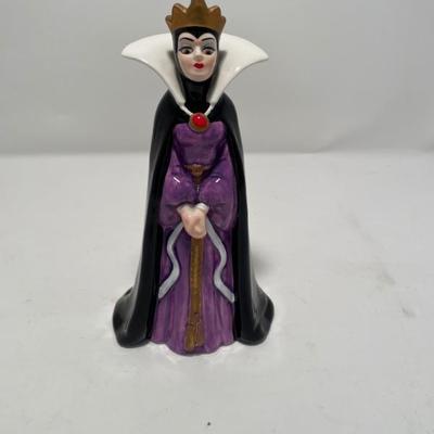 Vtg Disney Evil Queen figurine -$18
