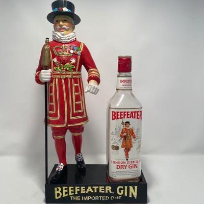 Vtg hand painted Beefeater gin bar display