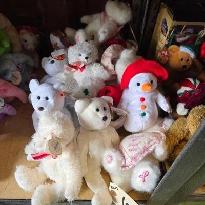 #6068 â€¢ Beanie Babies Collection
