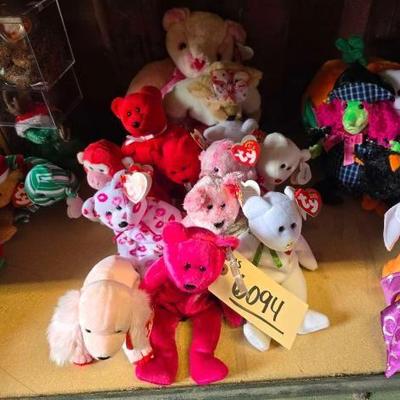 #6094 â€¢ Beanie Babies Collection

