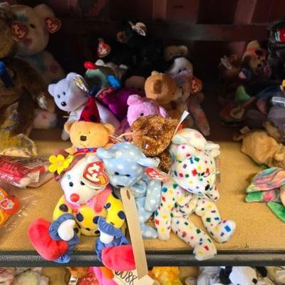 #6082 â€¢ Beanie Babies Collection
