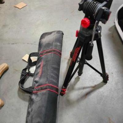 #4058 â€¢ Red Accent Tripod with Case
