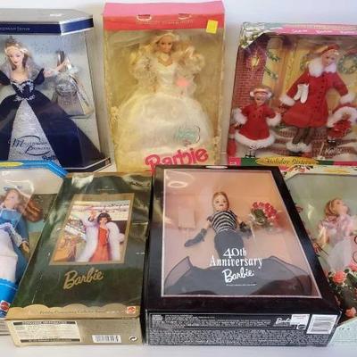 #6028 â€¢ (7) Barbie Collection
