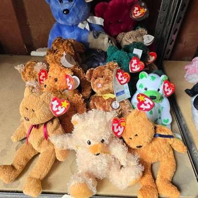 #6044 â€¢ Beanie Babies Collection
