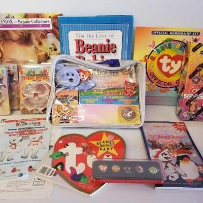 #6036 â€¢ (12) Beanie Babies Collection
