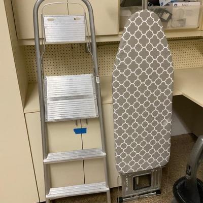 ladder   SOLD  
Hi-end ironing board $25