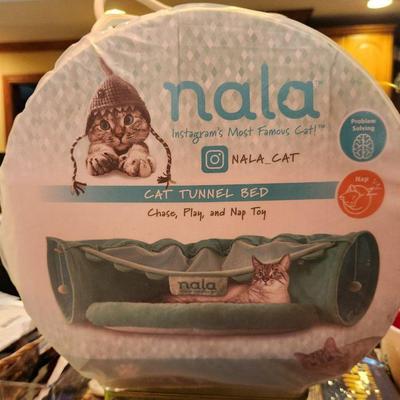 Nala Cat Tunnels
