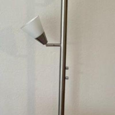 FTM073 Tall Floor Lamp