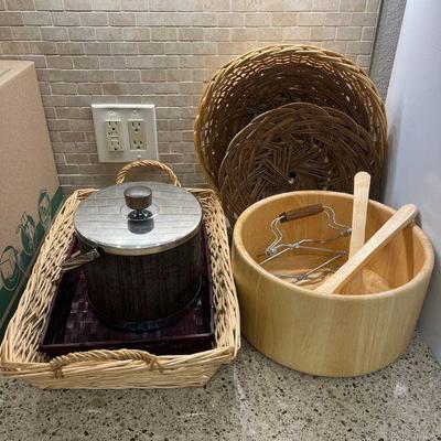 FTM042- Wooden Salad Bowl Set, Ice Bucket & Various Woven Basketsn