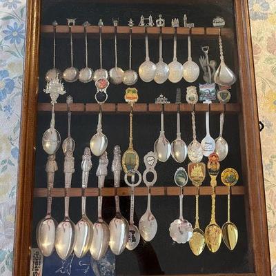 FTM079 Display Case Full Of Souvenir Spoons