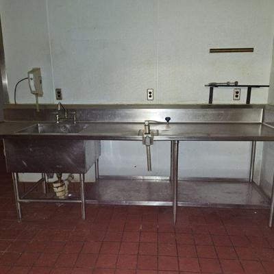 Lot 31 | Prep Table with Sink