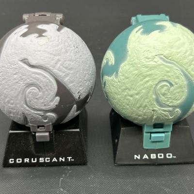 (2) Star Wars Planet Mechanical Action Globes
