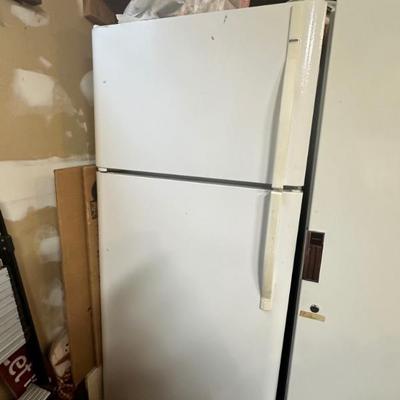 Whirlpool Refrigerator / Freezer combo