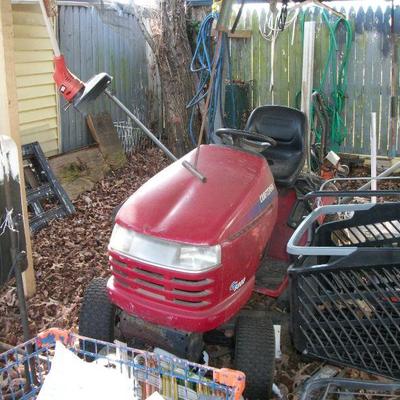 Yard sale photo in Lanham, MD