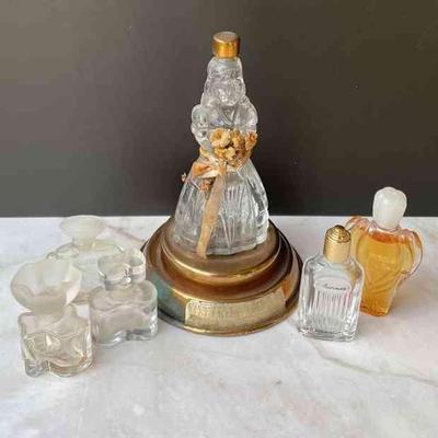 Vintage Babs Creations Yesteryear Perfume Bottle * Tiny Perfume Bottles * Spectacular Perfume
