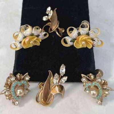 Vintage Screw Back Earrings * Shells * Gold Toned Hearts * Van Dell 1/20th 12K Gold Filled Crystals Bouquet

