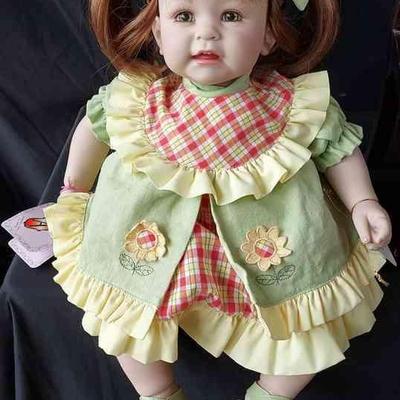 Adora Fine Doll Crafters * Name Your Own Baby * Auburn/Green * 1 Small Wood Chair
