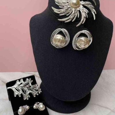 Vintage Sara Coventry Silver Tone * Pearly Bead Swirl Brooch * Silver Tone * Pearly Beads Clip On Earrings * Silver Tone Leaf Brooch
