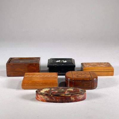 MIXED CARVED & INLAY SNUFF BOXES | Including; various carved wood & inlay snuff boxes