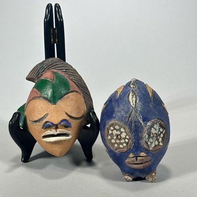 (2PC) PAIR CERAMIC MASKS | Pair of small painted ceramic masks