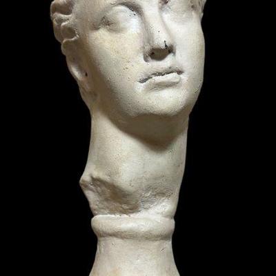 Diana of Versailles, Composite Bust