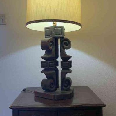 Wood carved table lamp and end table