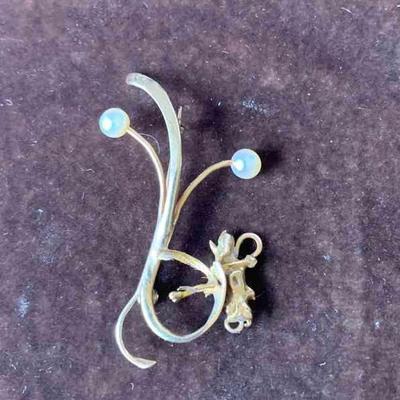 14k gold brooch with pearls