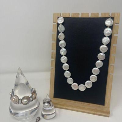 Freshwater Pearls in Silver Jewelry