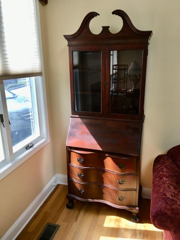 Griffin Estate Sales In Berkeley Heights Friday April 5th, & Saturday