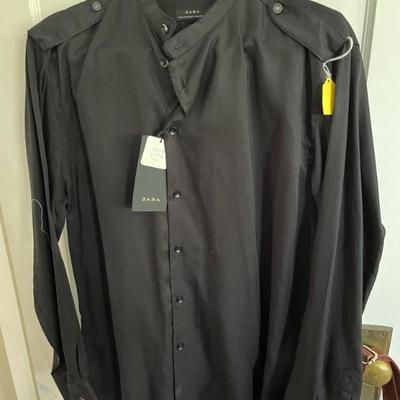 Lots of designer menâ€™s clothing, excellent condition, mostly mens L, XL, and XXL